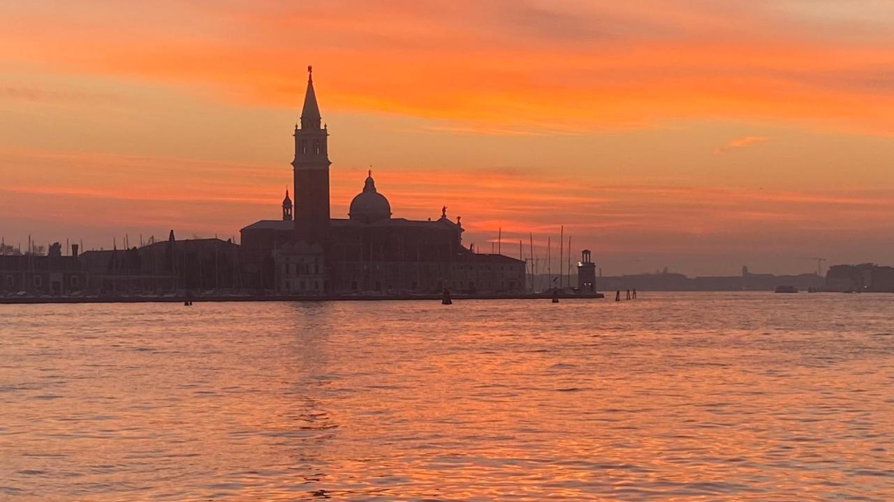 Апартаменты Sogno Veneziano Экстерьер фото